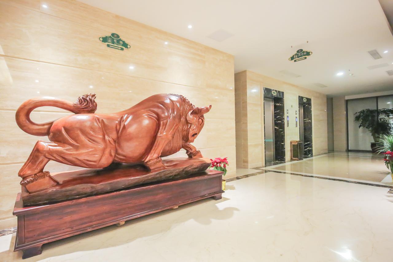 Xin Jue Jiayi Hotel Airport And International Resort Шанхай Экстерьер фото