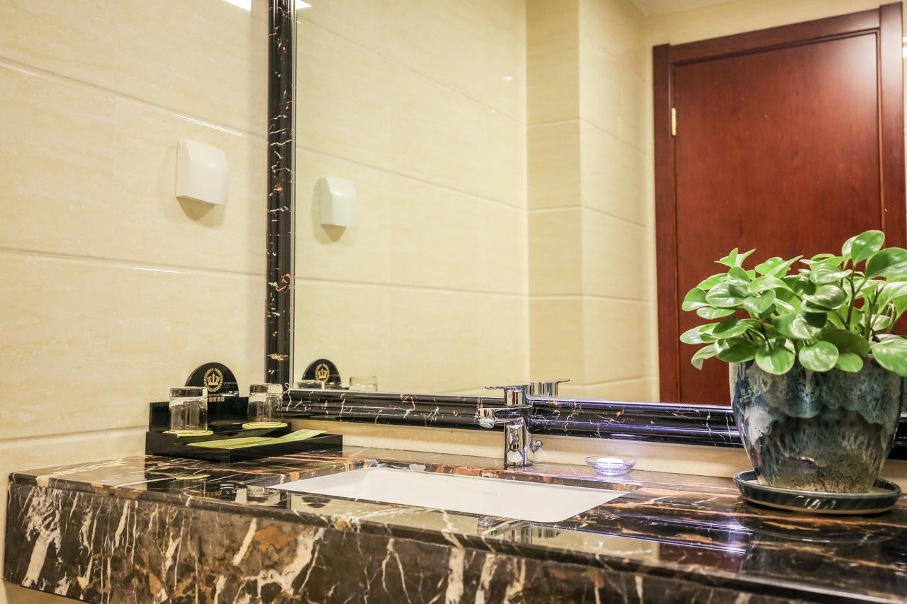 Xin Jue Jiayi Hotel Airport And International Resort Шанхай Экстерьер фото