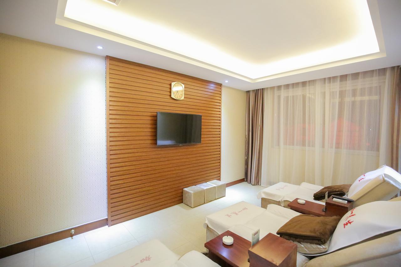 Xin Jue Jiayi Hotel Airport And International Resort Шанхай Экстерьер фото