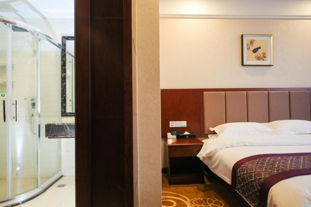 Xin Jue Jiayi Hotel Airport And International Resort Шанхай Экстерьер фото